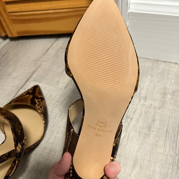 NIB - Ann Taylor Theodora Snake Slingback Pump in Brown Multi - Size 9 - Picture 12 of 12